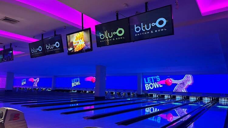 Blu-O Rhythm & Bowl at Siam Paragon