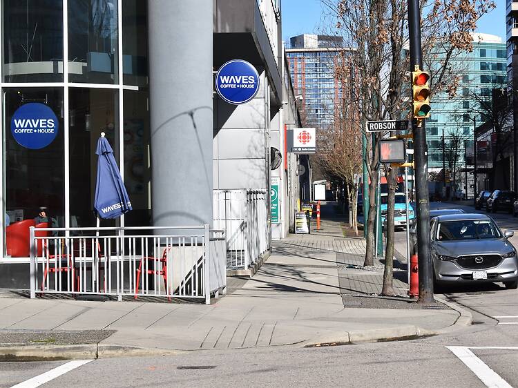 Vancouver coffee chain cuts prices when everyone else is raising them Vancouver coffee chain cuts prices when everyone else is raising them