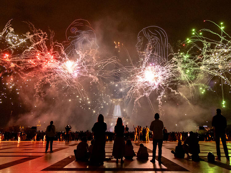 Cinq rues (un peu) calmes où admirer le feu d’artifice du 13 juillet 2026 à Paris