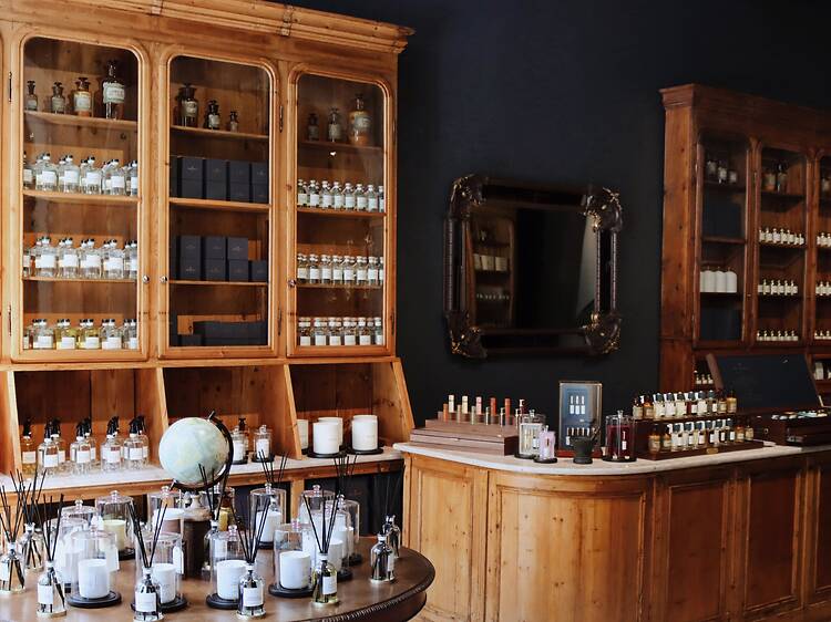 Cheira bem, cheira a Next Memory. Marca de perfumaria de nicho abre boutique no Porto Cheira bem, cheira a Next Memory. Marca de perfumaria de nicho abre boutique no Porto