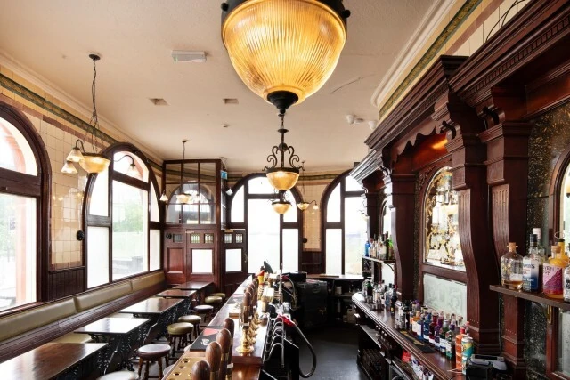 The interior of the Woodman, Birmingham