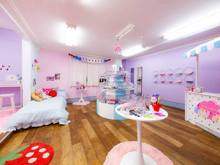 Y!Y! hands 新宿店