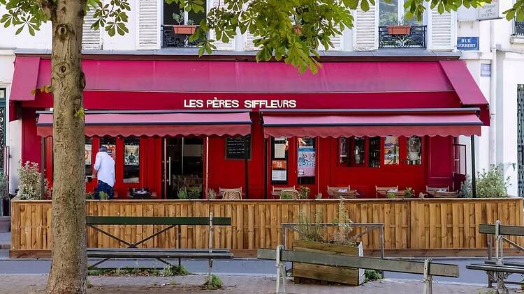 Les Pères Siffleurs