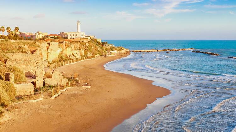 Escape to the beach in Anzio
