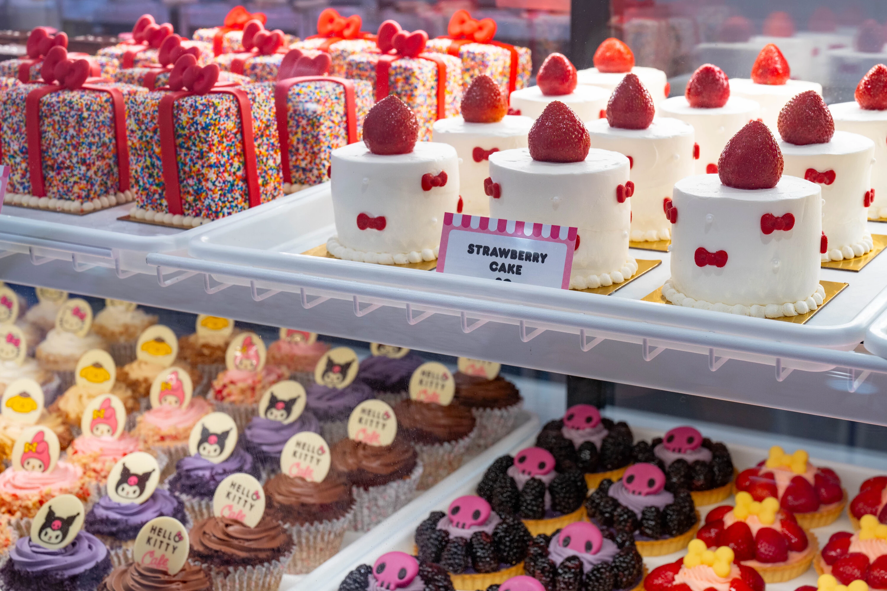 Sweets at the Hello Kitty Cafe