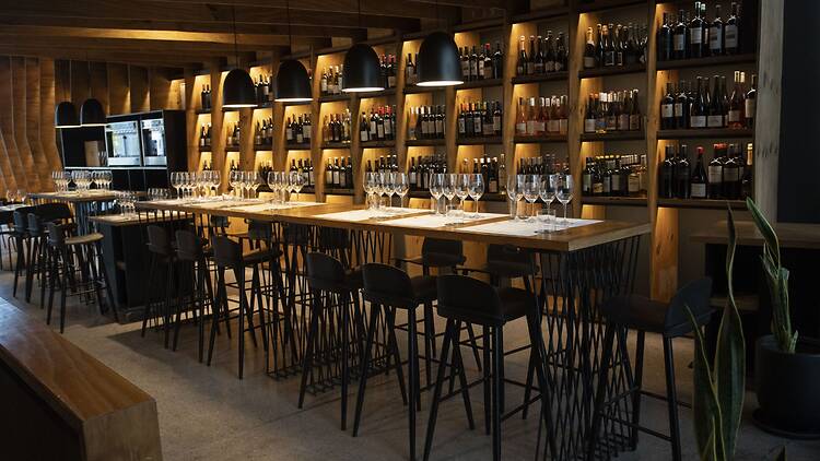 Wine Bars and Restaurants: Discover Mendoza One Glass at a Time