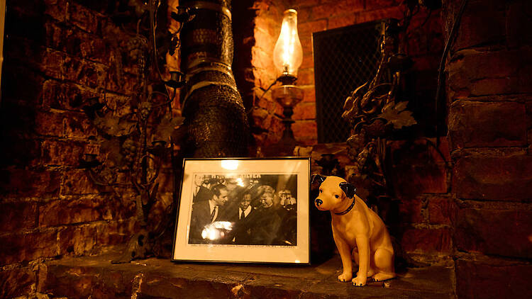 新宿DUG