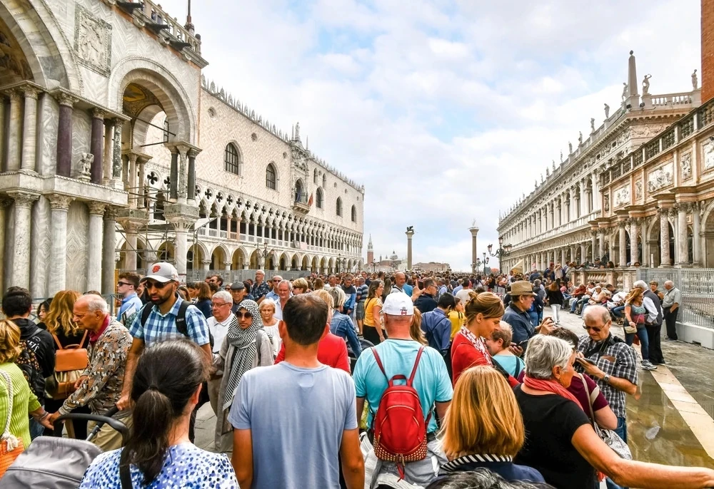 Turistes a Ven&egrave;cia