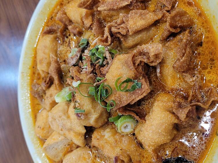 Fried wonton laksa at Albee's Kitchen Fried wonton laksa at Albee's Kitchen