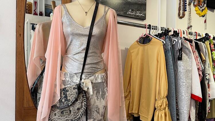 Vintage shopping Vintage shopping