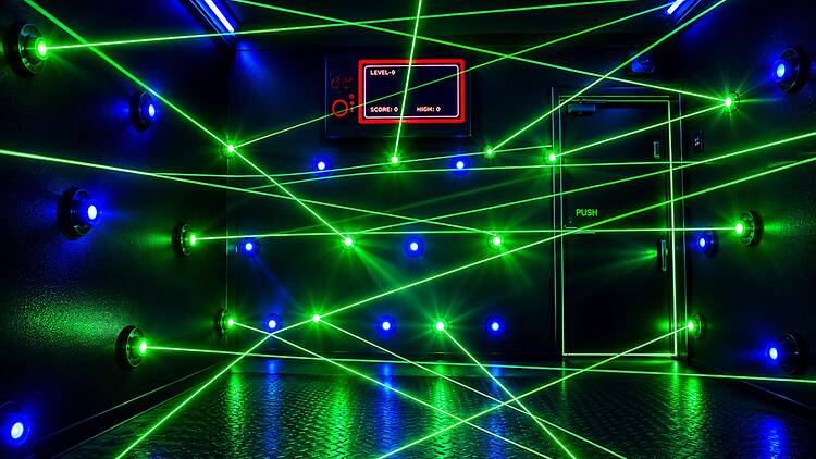 Escape the room at HintHunt