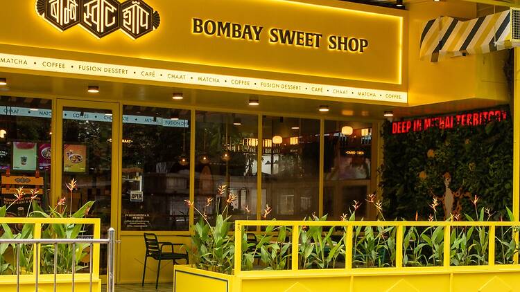 Bombay Sweet Shop's opened an outlet in Borivali Bombay Sweet Shop's opened an outlet in Borivali