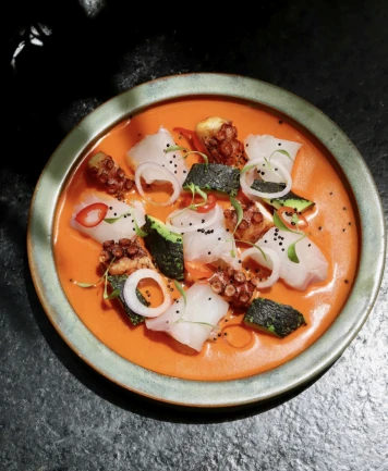 Plato de Dayanna Castro y Estefan&iacute;a L&oacute;pez