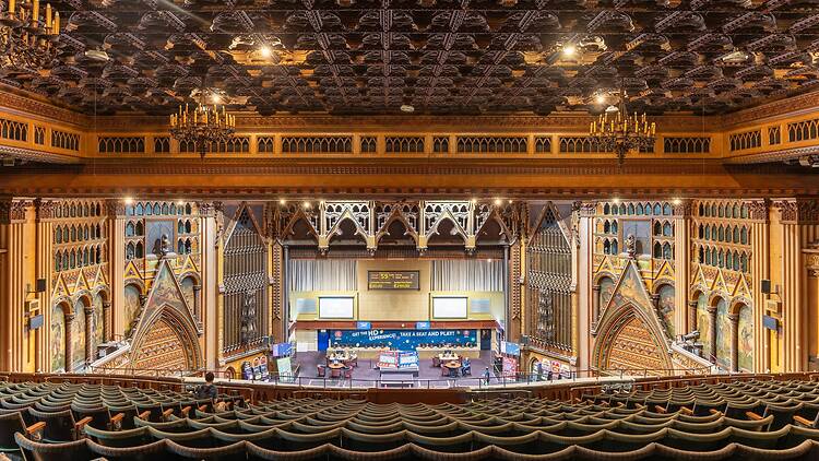 Why does this south London bingo hall now have a prestigious blue plaque?