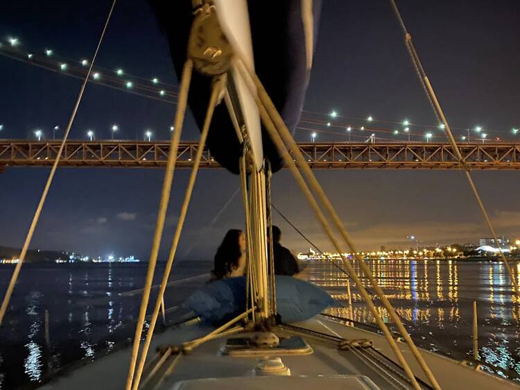 Tagus Cruises: no ritmo de la noche Tagus Cruises: no ritmo de la noche