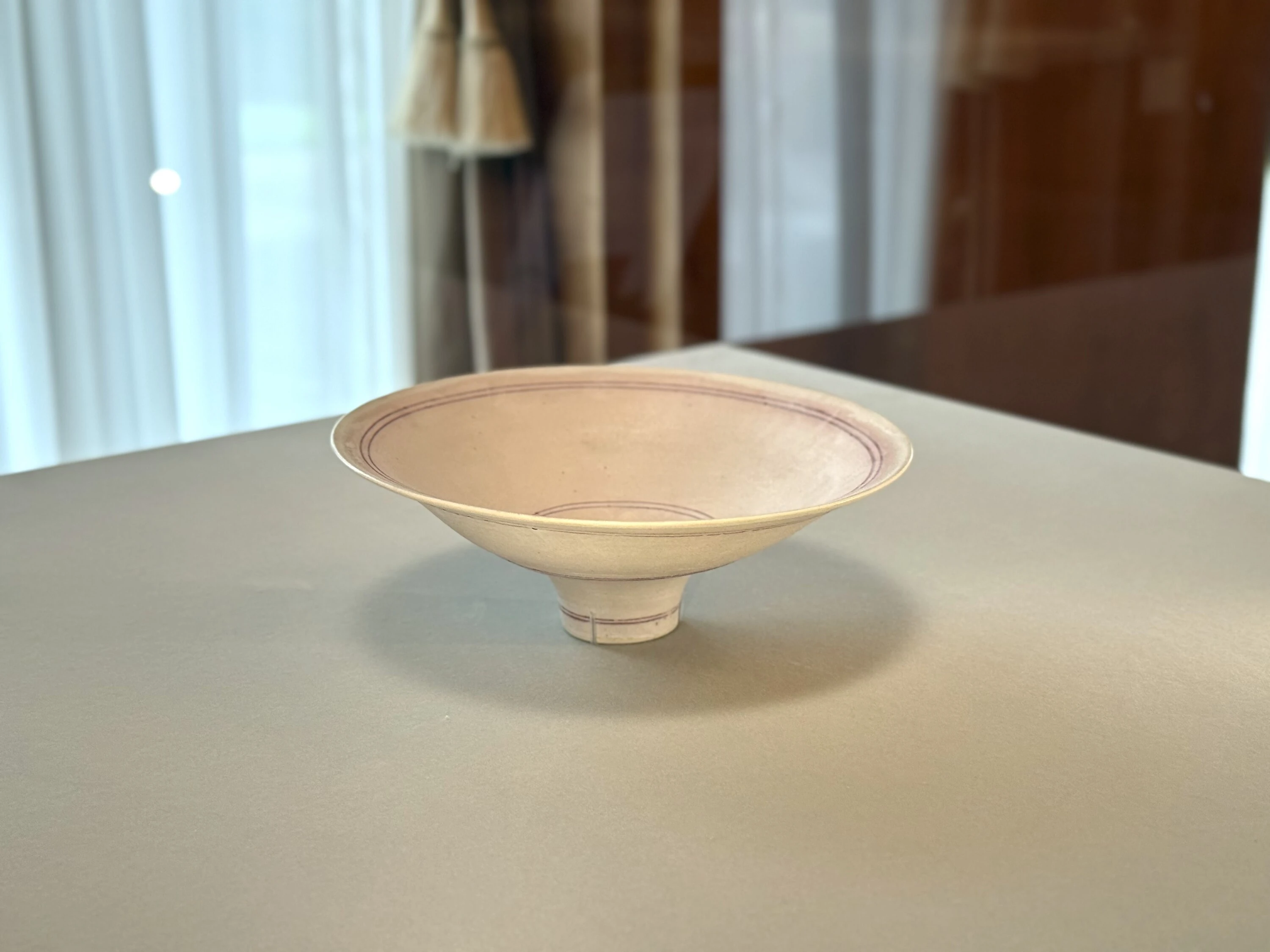 ルーシー・リー展―東西をつなぐ優美のうつわ―