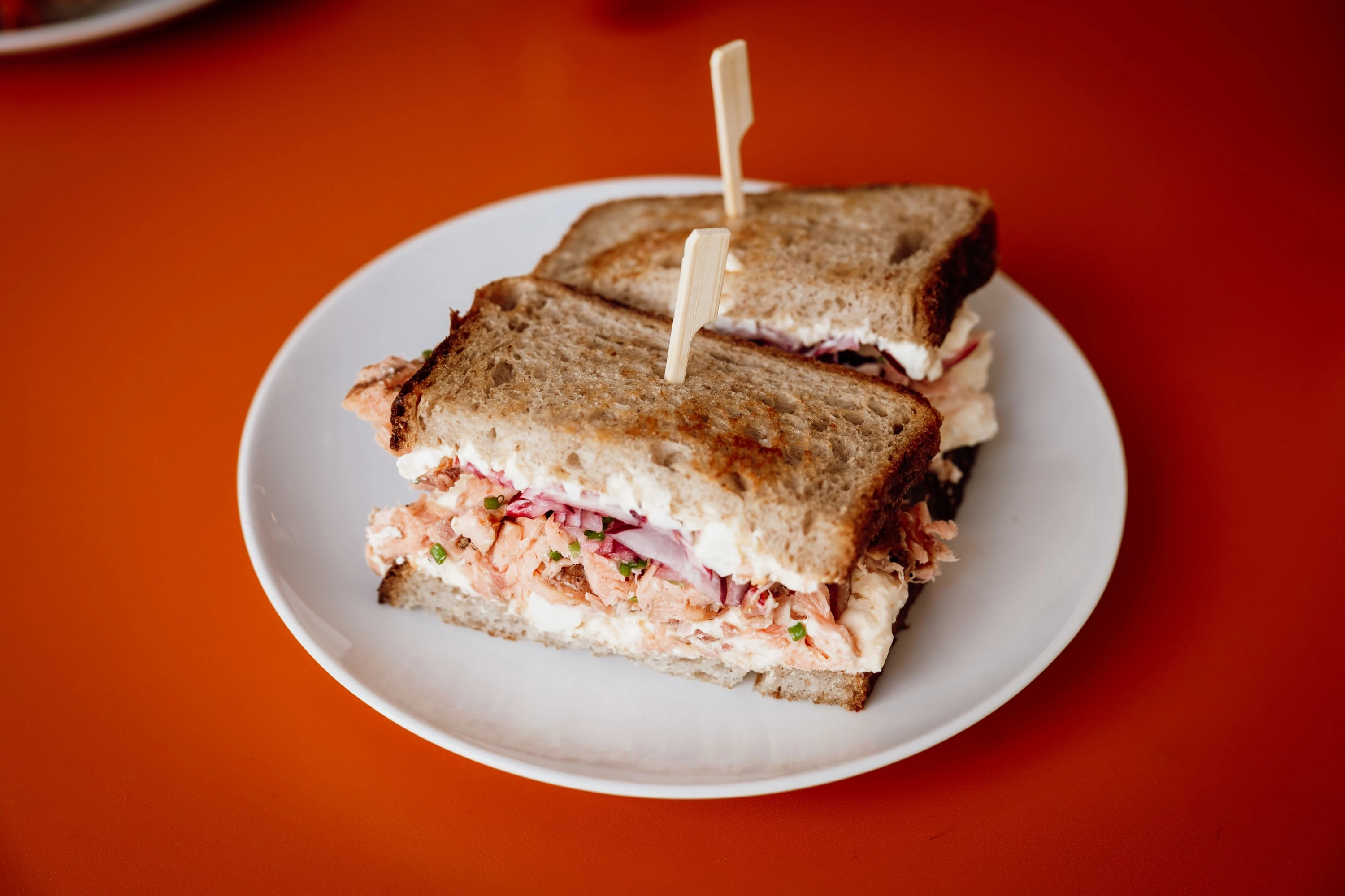 Sandes de Pastrami de Salm&atilde;o de Let's Pastrami