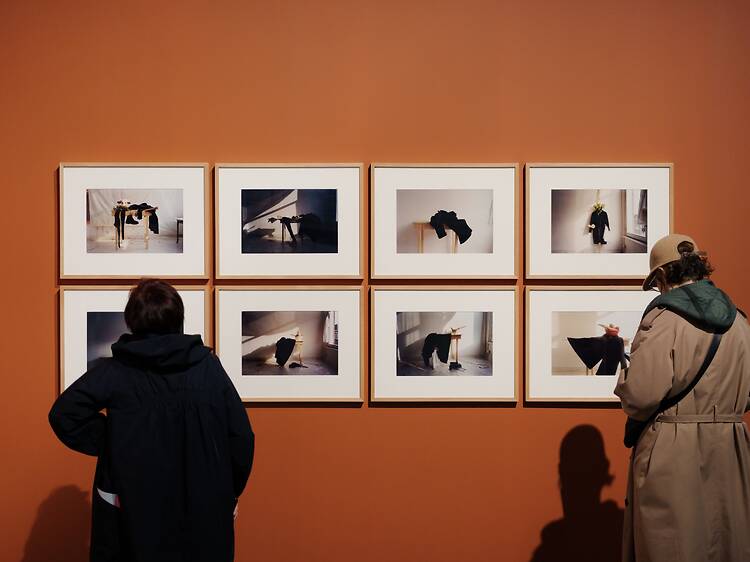"Turn around. Um olhar sobre a Coleção de Arte Fundação EDP"
