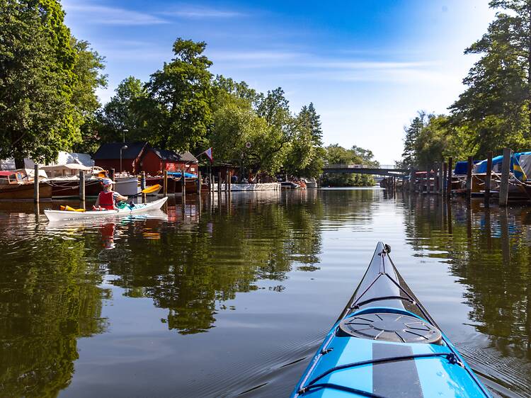 29.7 Hire a kayak and paddle across Riddarfjärden 29.7 Hire a kayak and paddle across Riddarfjärden