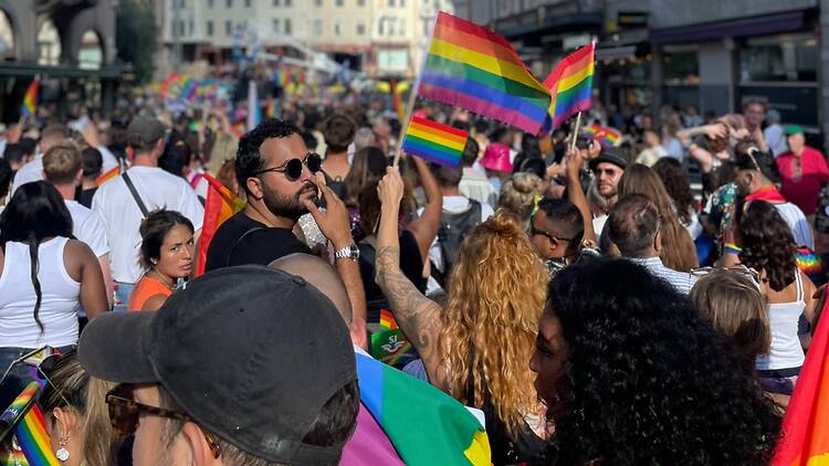 31.7. Stockholm Pride – festivalstämning i stan 31.7. Stockholm Pride – festivalstämning i stan