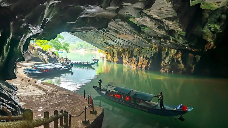 Quang Binh, Vietnam Quang Binh, Vietnam - April 7th, 2024: Inside Phong Nha Cave in Phong Nha-Ke Bang National Park, a UNESCO World Heritage Site in Quang Binh , Vietnam