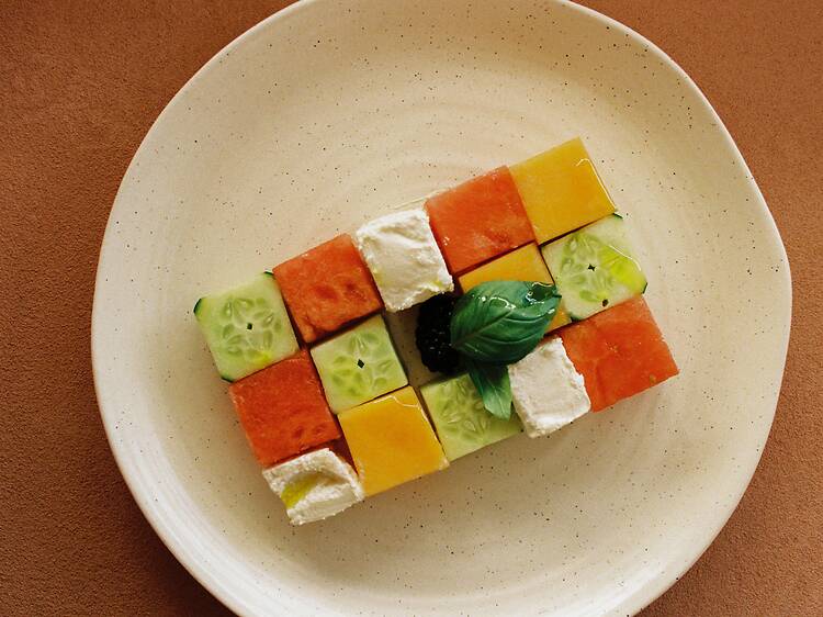 House of Hälsa Cubed salad