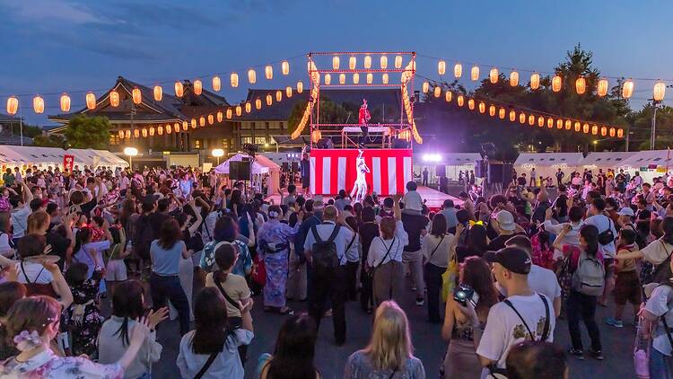 Honganji Summer Bon Odori Festival, Kyoto Honganji Summer Bon Odori Festival, Kyoto