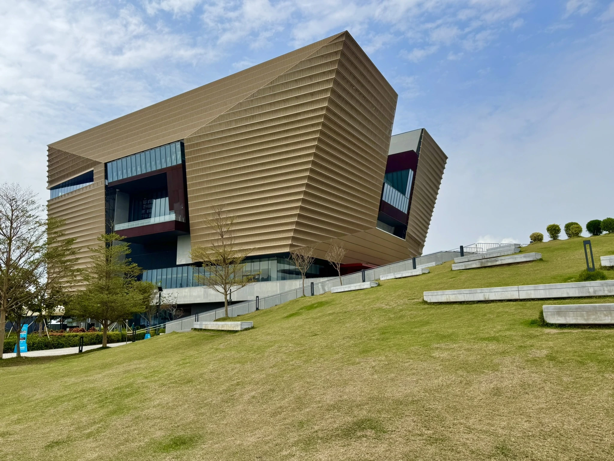 Hong Kong Palace Museum
