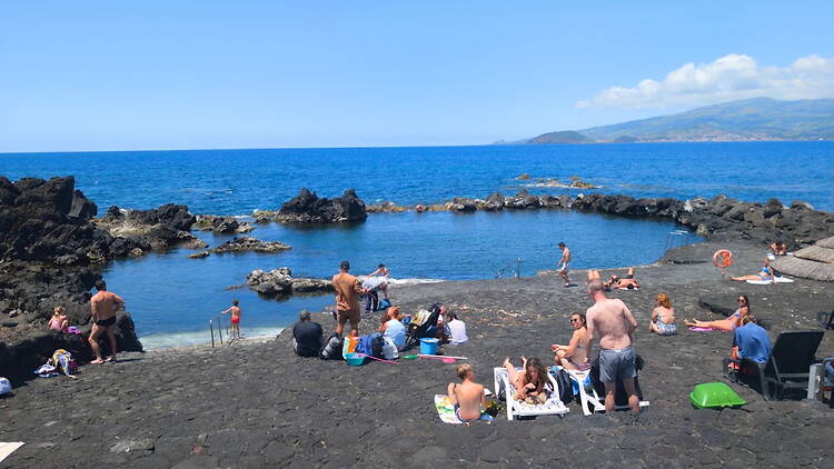 Piscinas Naturais da Criação Velha Piscinas Naturais da Criação Velha