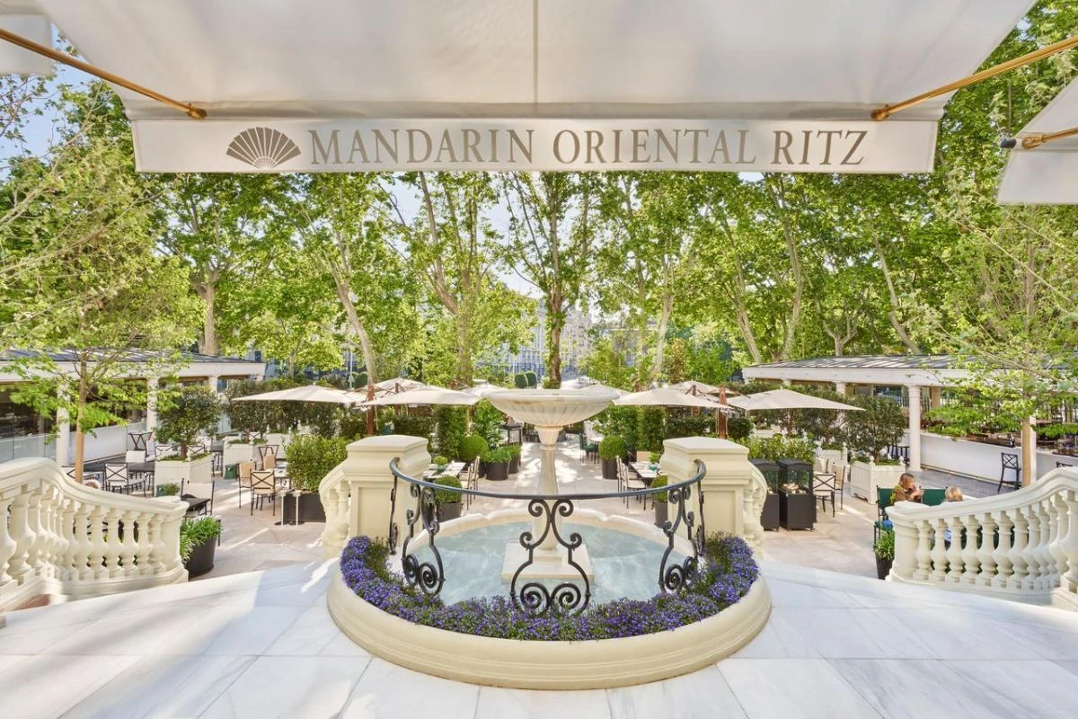 Jard&iacute;n del Mandarin Oriental Ritz Madrid