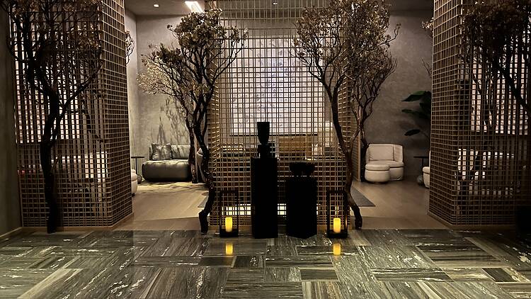 A lounge at Fairmont Spa Century Plaza