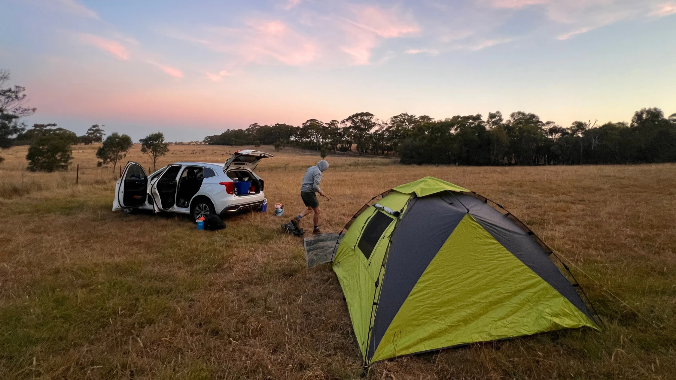 Anakie Gorge Getaway, Staughton Vale
