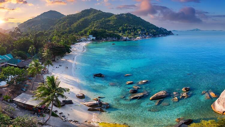 Silver Beach on Koh Samui island at sunset, Thailand Silver Beach on Koh Samui island at sunset, Thailand