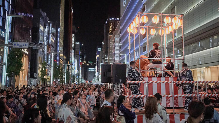 Strolling Ginza in Yukata - ‘Yukata de Ginbura’ Strolling Ginza in Yukata - ‘Yukata de Ginbura’