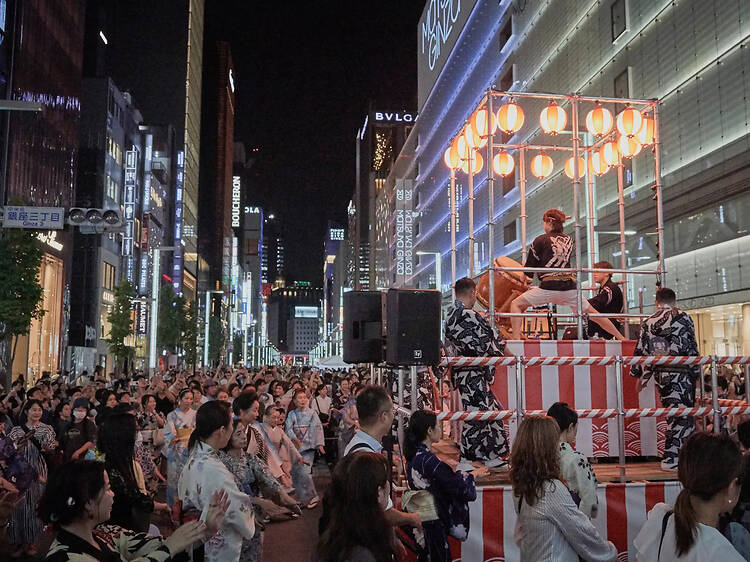 Strolling Ginza in Yukata - ‘Yukata de Ginbura’ Strolling Ginza in Yukata - ‘Yukata de Ginbura’