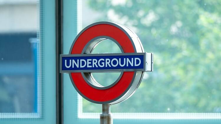 London Underground sign London Underground sign