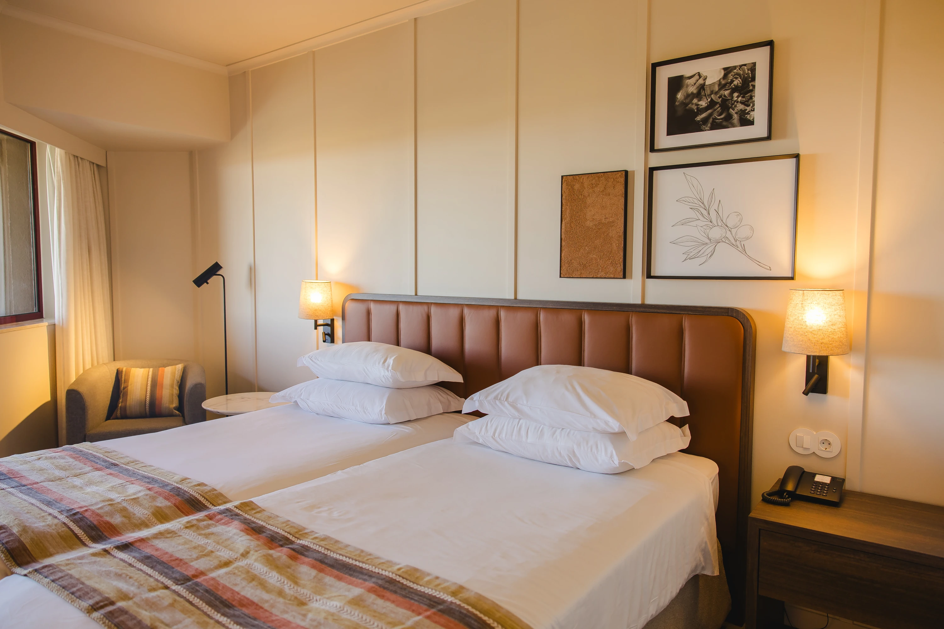 &Eacute;vora Hotel