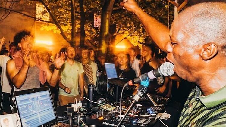 Pendant trois jours, le festival Summer of Seum célèbre la diversité et la radicalité des marges musicales