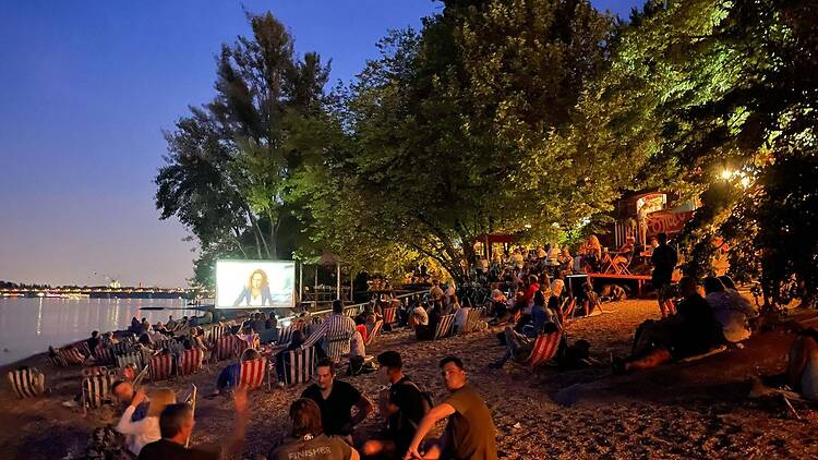 Fellini Római Kultúrbisztró