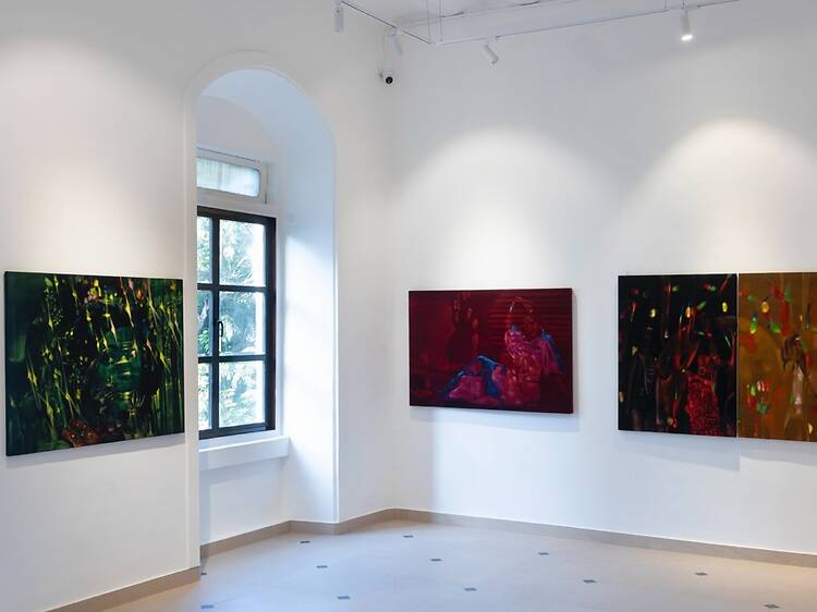 Gallery Maxima opens with a dream in Mumbai's Kitab Mahal Gallery Maxima opens with a dream in Mumbai's Kitab Mahal