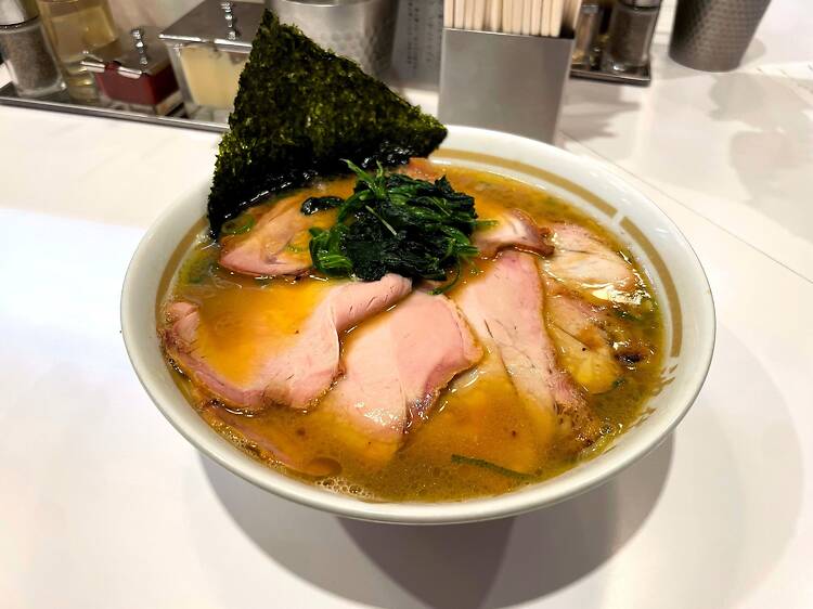 池袋ラーメン 梟