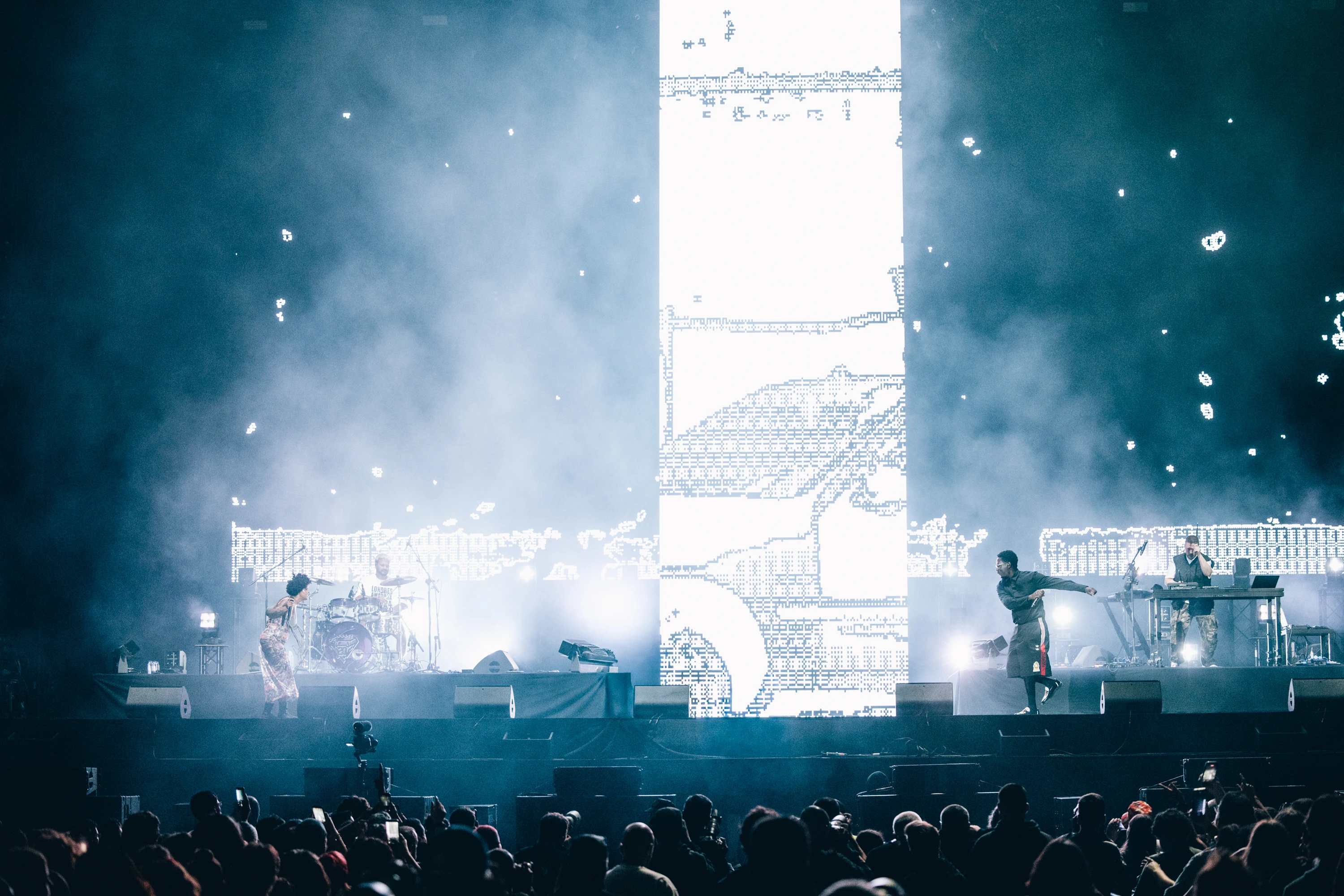 Buraka Som Sistema, Nos Alive