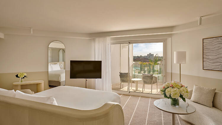 A hotel room