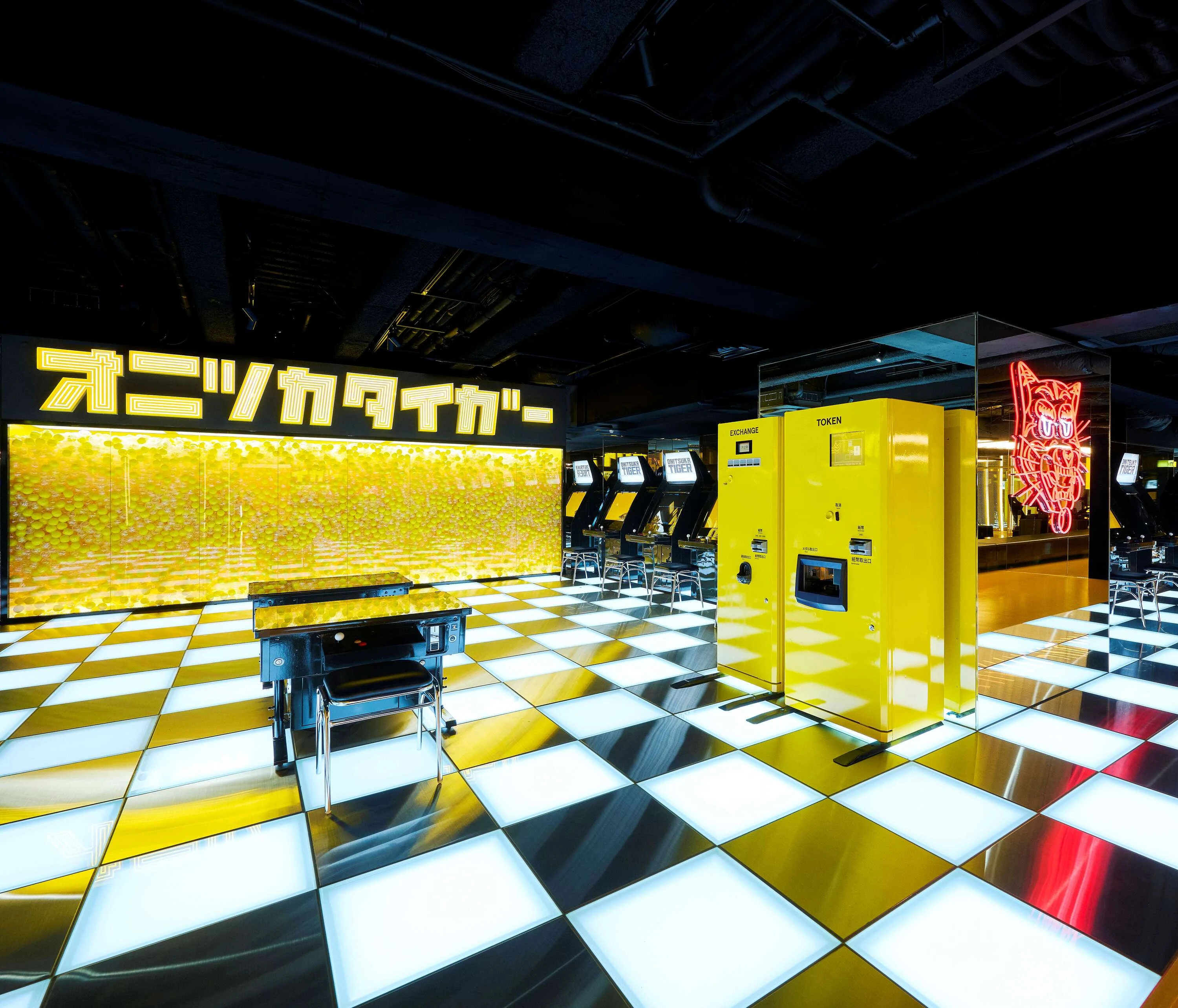 Onitsuka Tiger Shinjuku Global Flagship