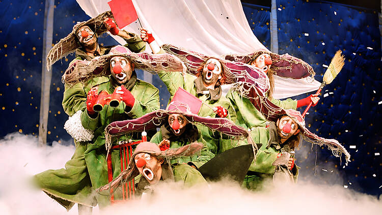 Add more whimsy and silly into your life with Slava’s Snowshow Add more whimsy and silly into your life with Slava’s Snowshow