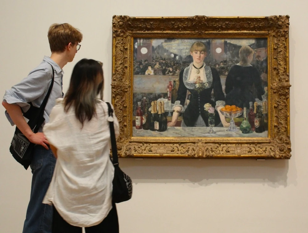 A Bar at the Folies-Berg&egrave;re by &Eacute;douard Manet at the Courtauld Gallery