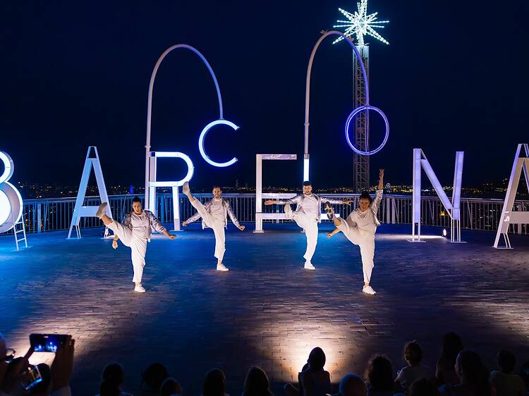 'Barcelona' i làsers: espectacles en 360º 'Barcelona' i làsers: espectacles en 360º