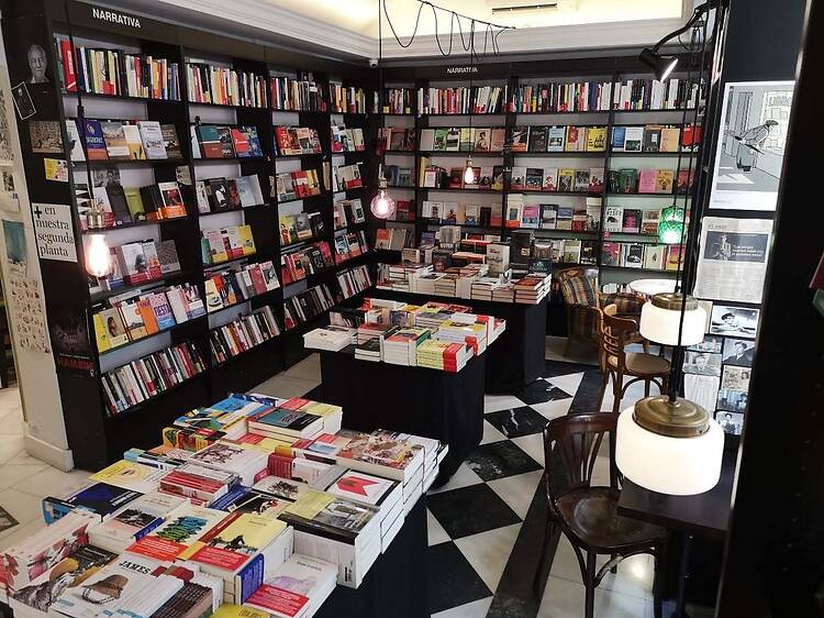 10 cafés-librerías con encanto de Madrid 10 cafés-librerías con encanto de Madrid