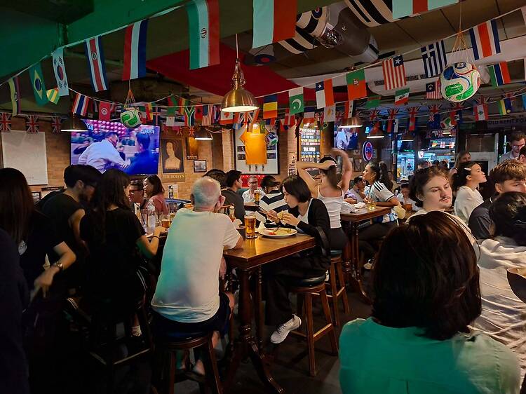 The Old English Pub