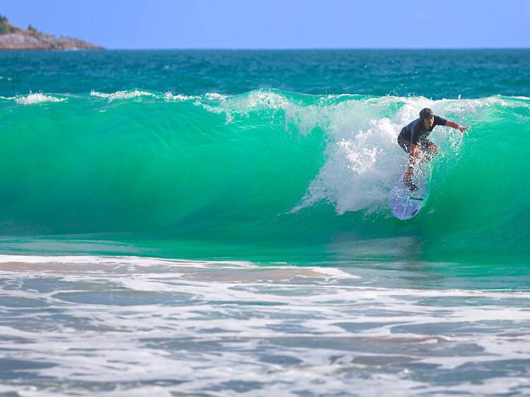 Learn to surf at Kata Beach Learn to surf at Kata Beach